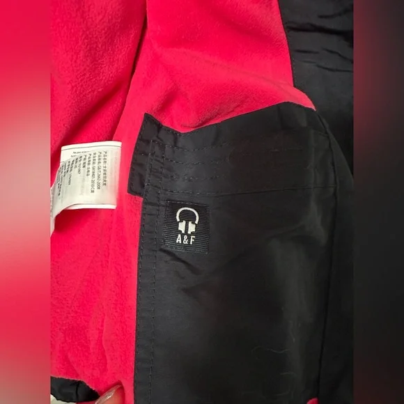 Abercrombie & Fitch All Season Coat - Picture 7 of 15